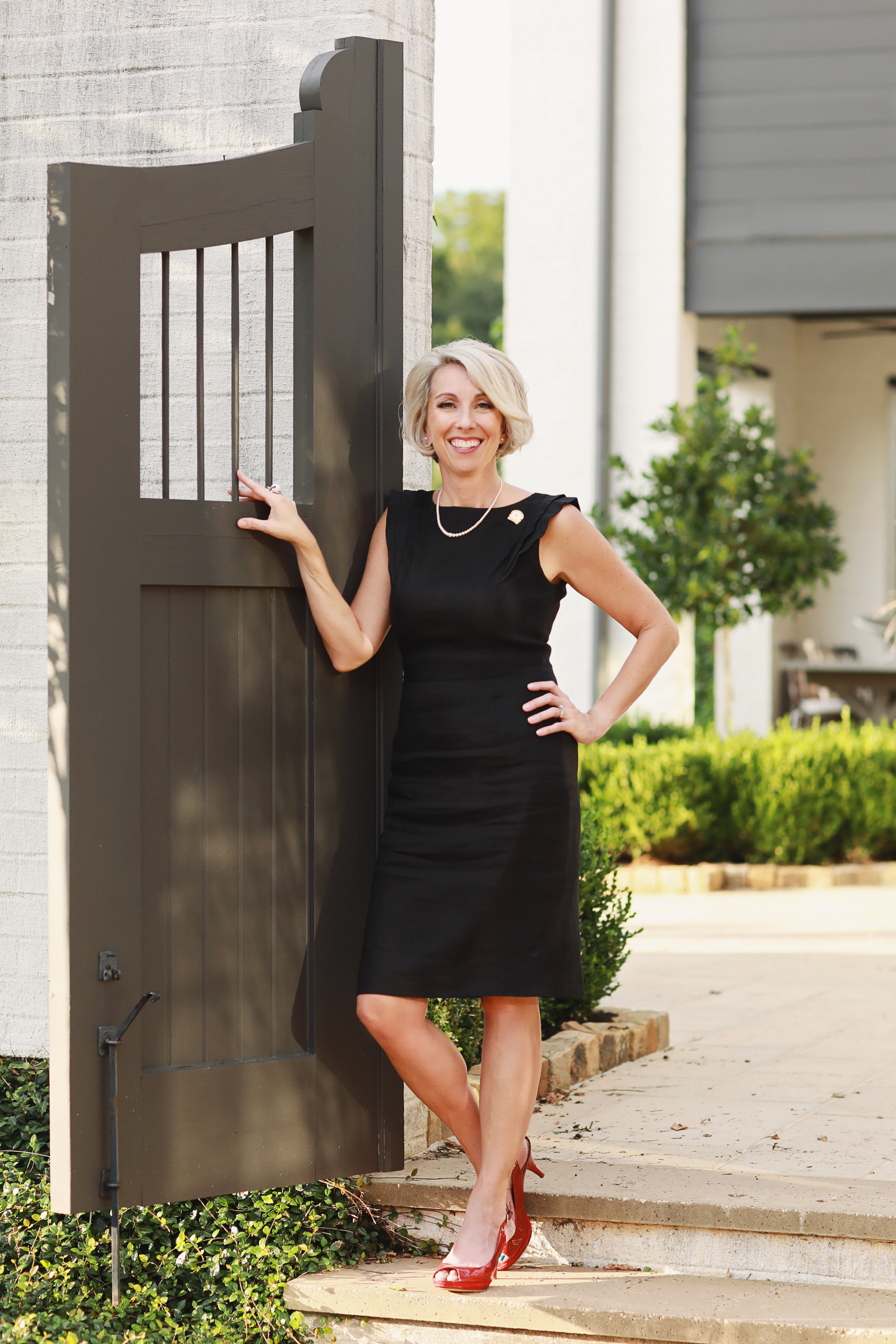 Contact Leigh Leigh Brown Training. Coaching. Speaking.